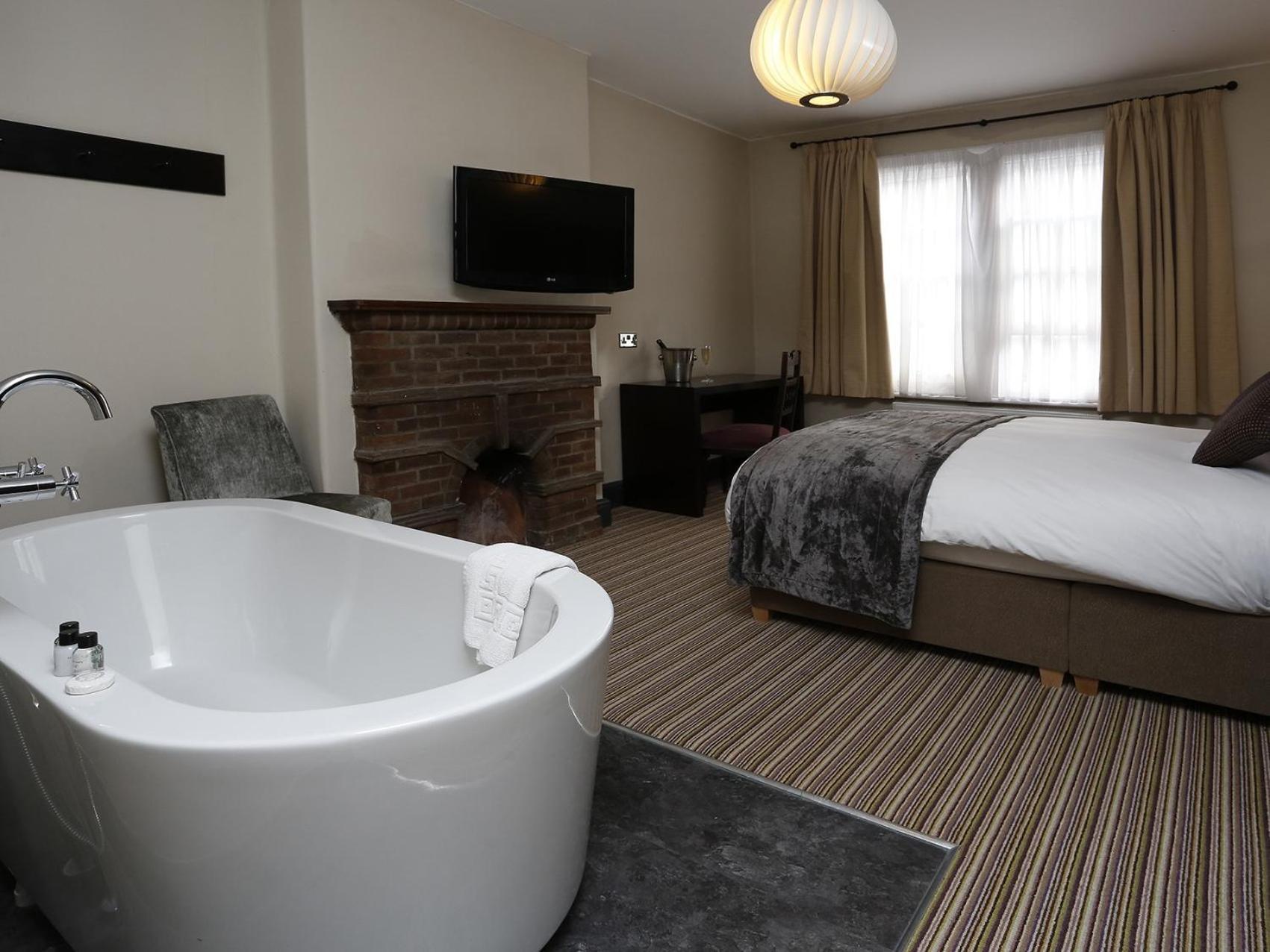 The Red Lion Hotel Whittlesford Екстериор снимка