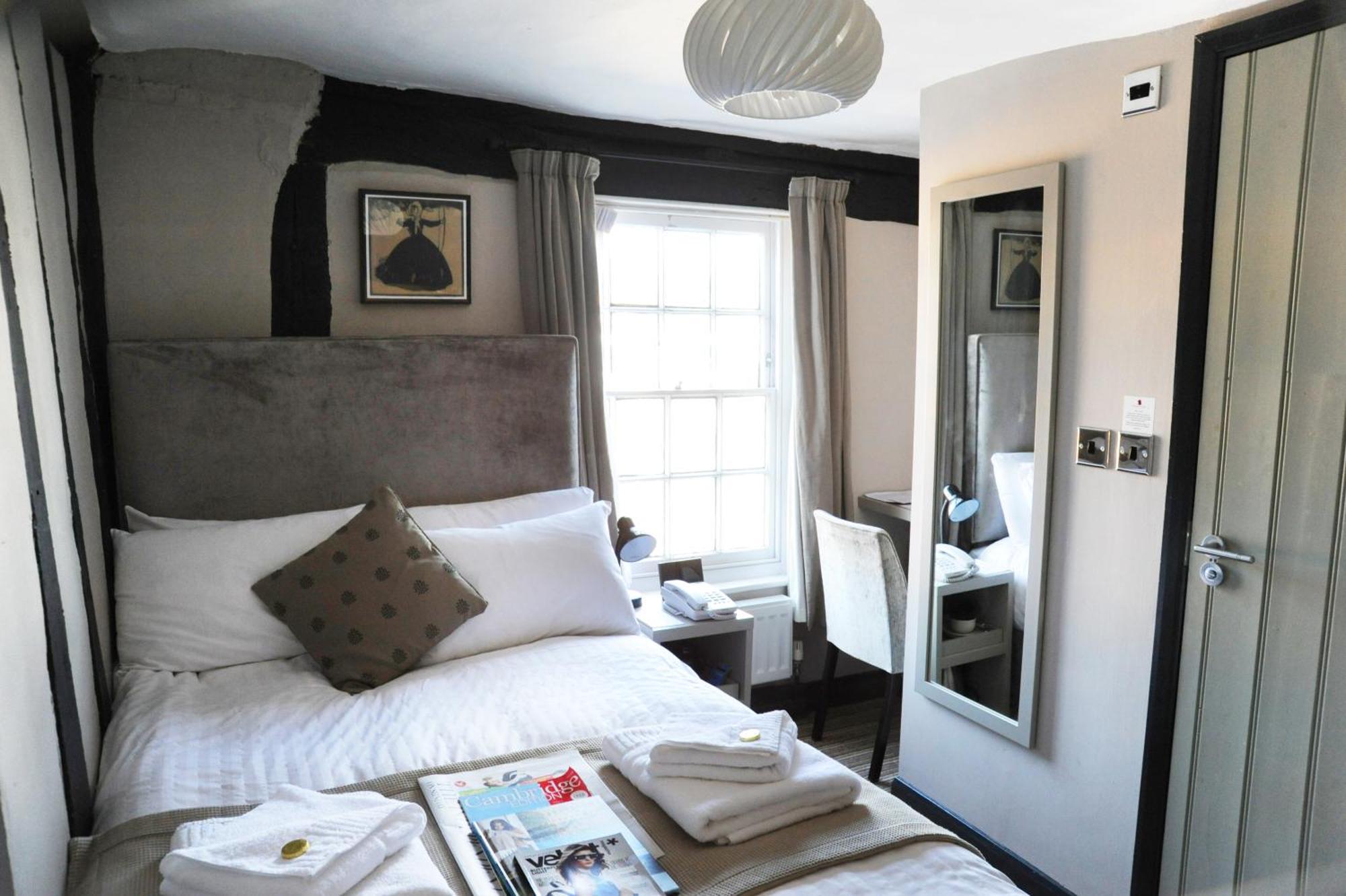 The Red Lion Hotel Whittlesford Екстериор снимка