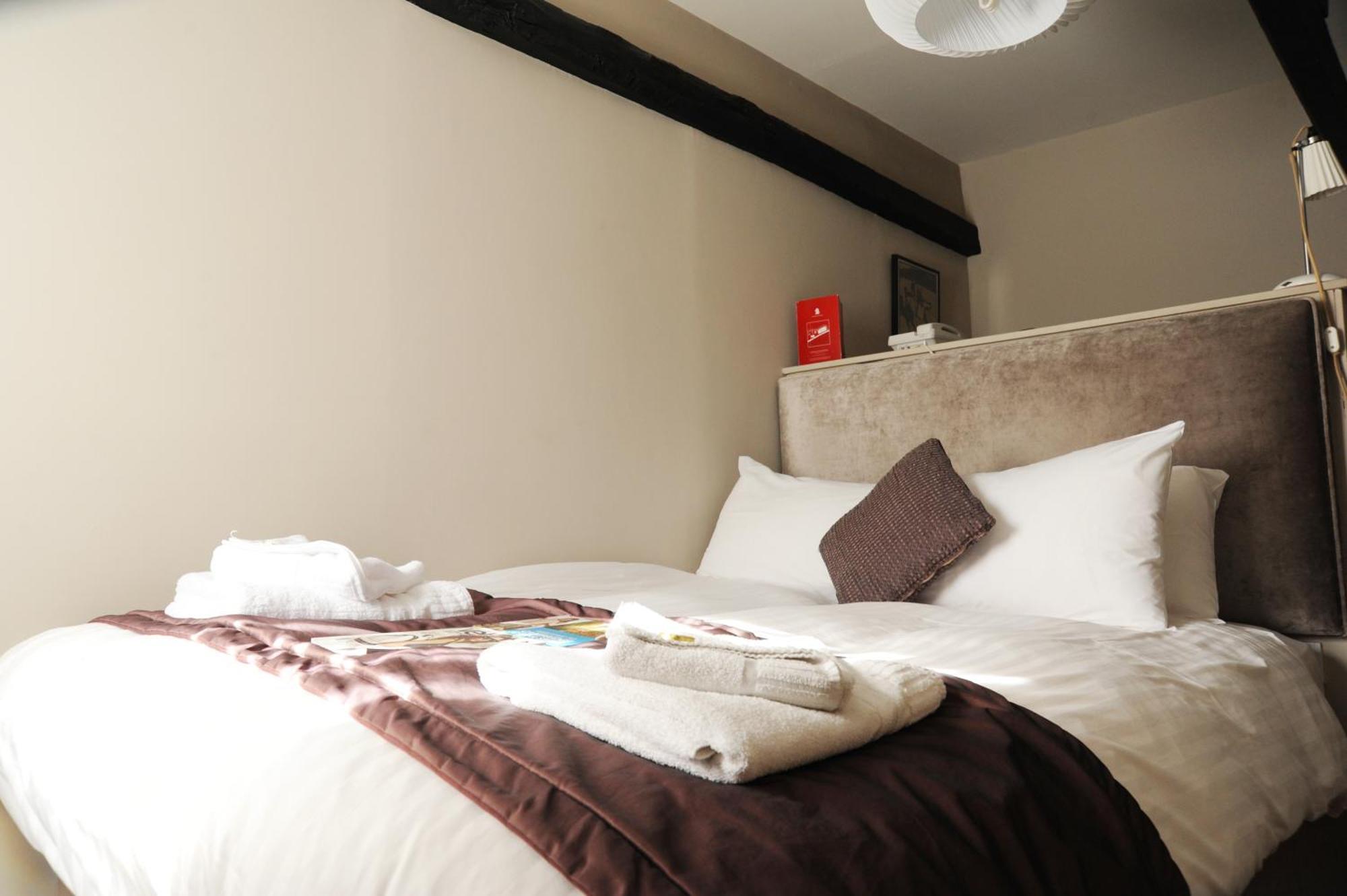 The Red Lion Hotel Whittlesford Екстериор снимка